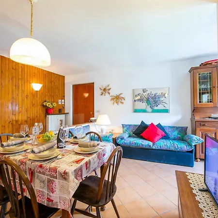 Bramé La Fam 32 Few Steps From Skiing - Happy